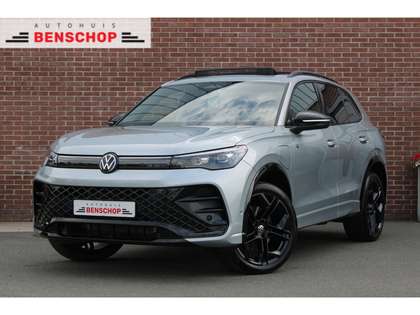 Volkswagen Tiguan 1.5 eHybrid 272PK R-Line |PANO-DAK|BLACK-STYLE|IQ.
