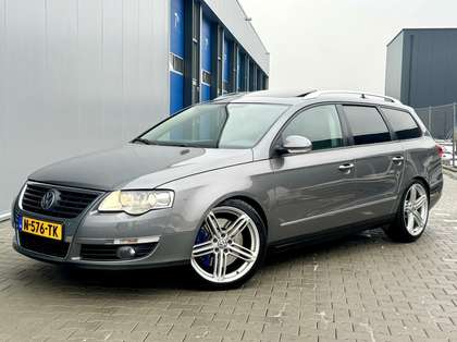 Volkswagen Passat Variant 3.2 V6 Highline 4M AIRRIDE | Schuifdak !