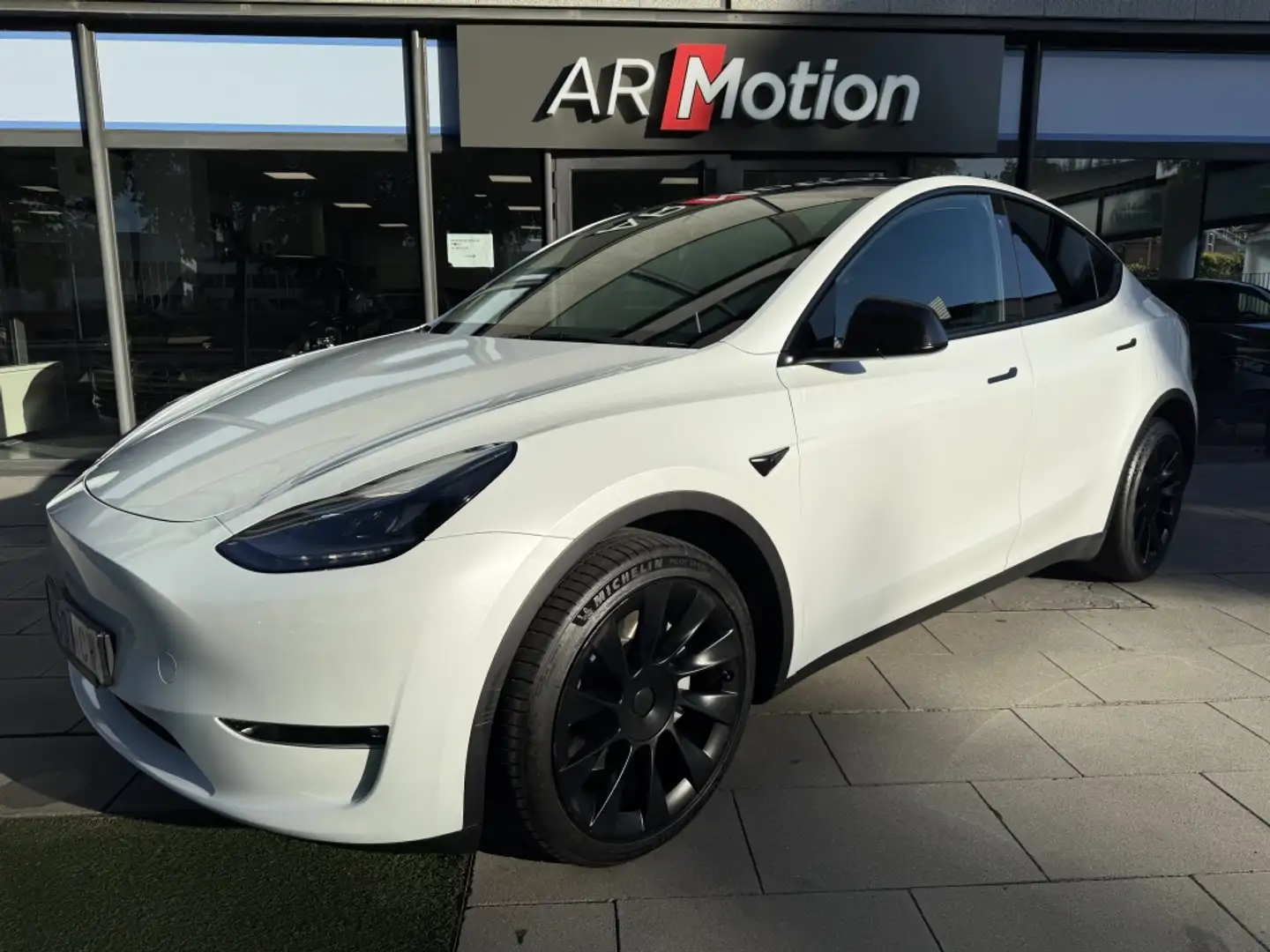 Tesla Model Y Gran Autonomia AWD Blanco - 1