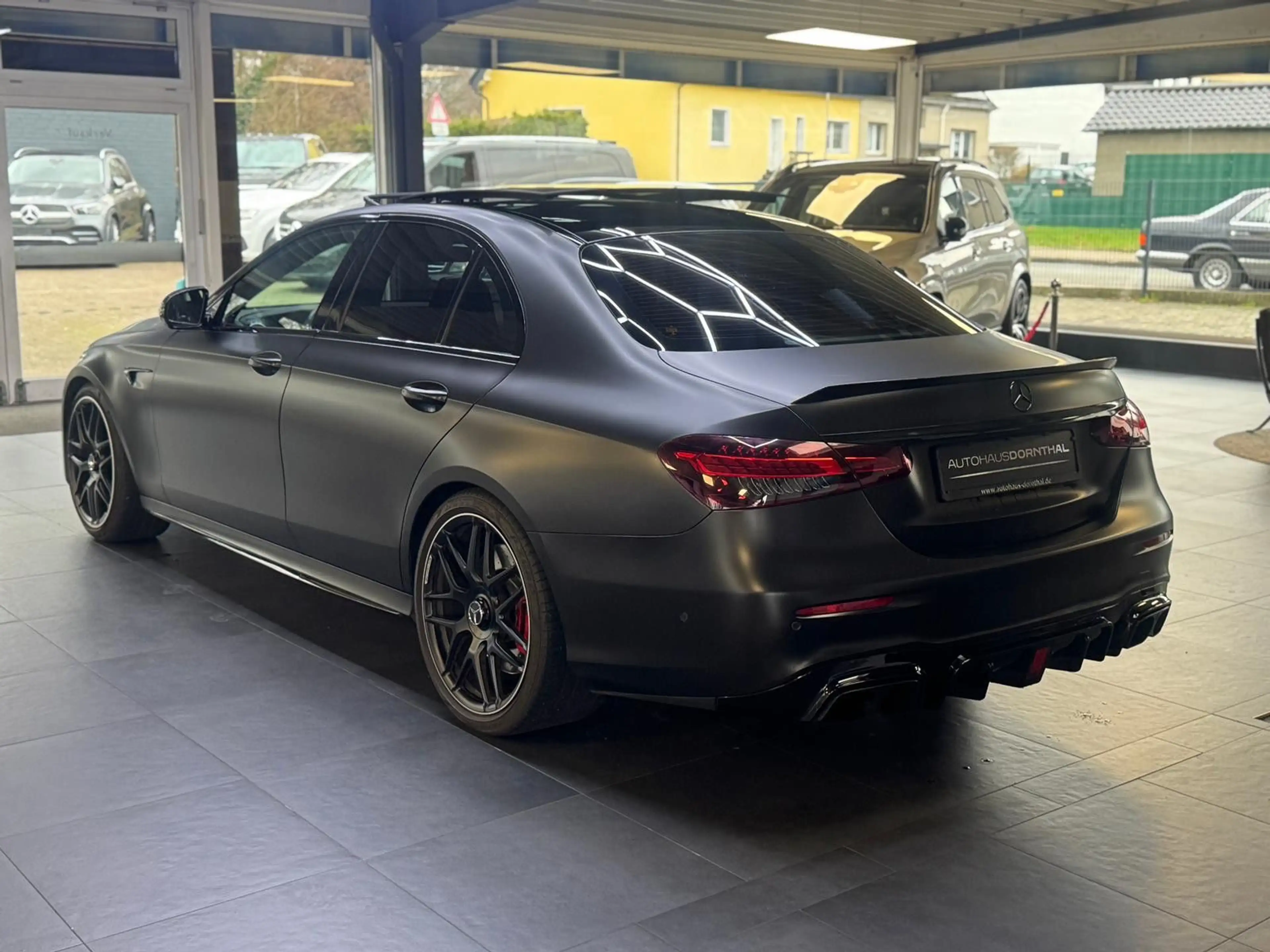 Mercedes-Benz E 63 AMG E 63 S AMG 4Matic+/BURM/HUD/S-AGA/360° — photo 11