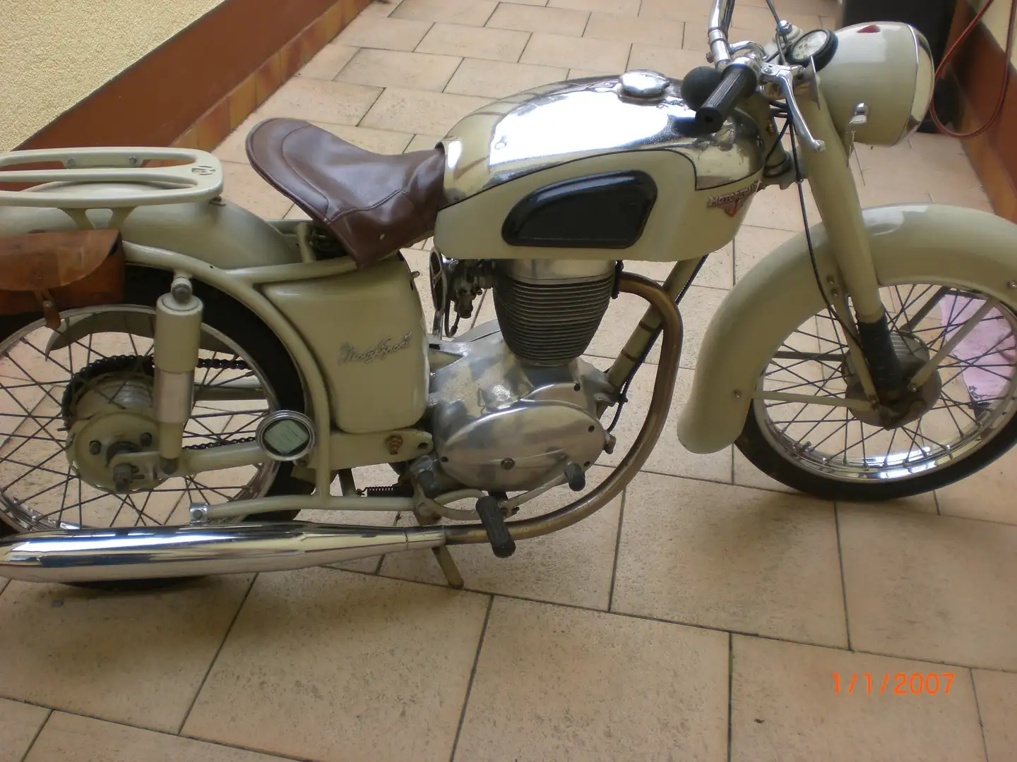 Motobecane Motobecane z 26 c Moby Sport Beżowy - 2
