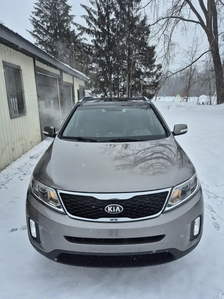 Kia Sorento снимка Kia Sorento