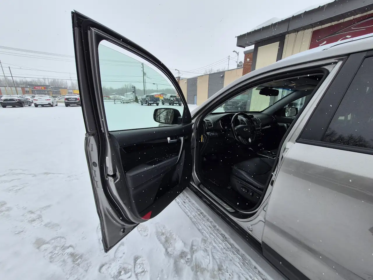 Kia Sorento снимка Kia Sorento