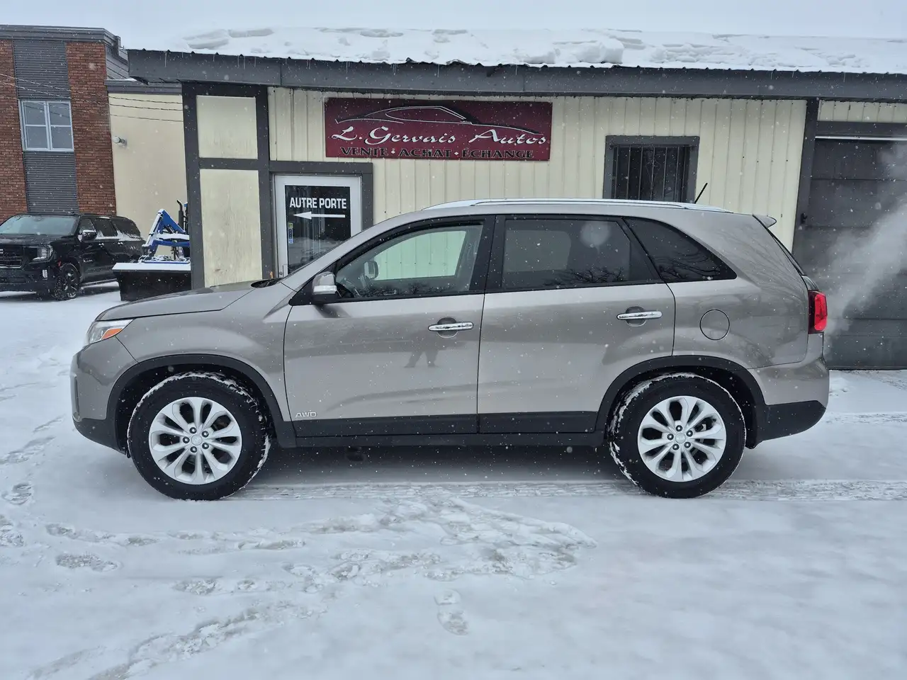 Kia Sorento снимка Kia Sorento
