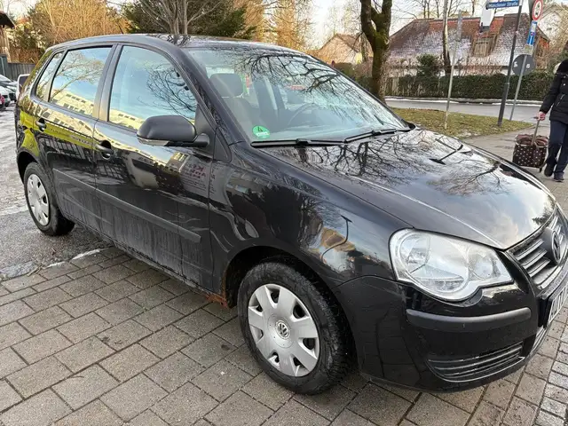 Volkswagen Polo view 8
