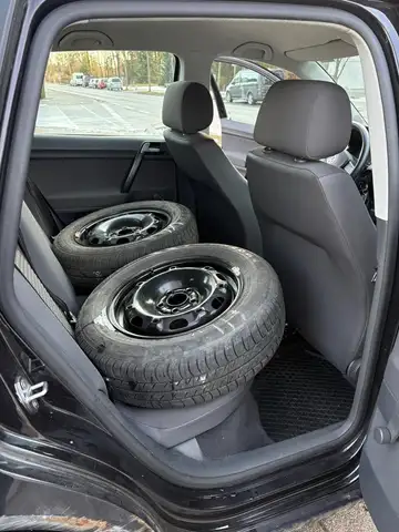 Volkswagen Polo view 14