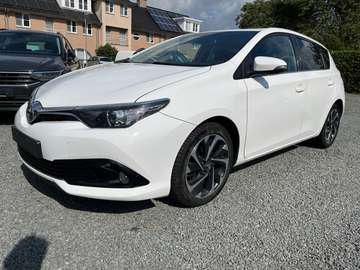 Auris 1.2 Turbo Lounge S/S
