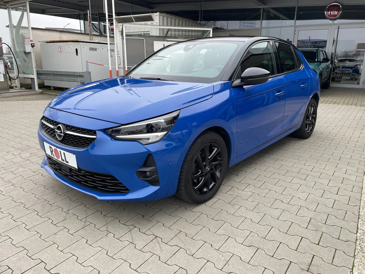 Opel Corsa GS Line 1.2 Blau - 1