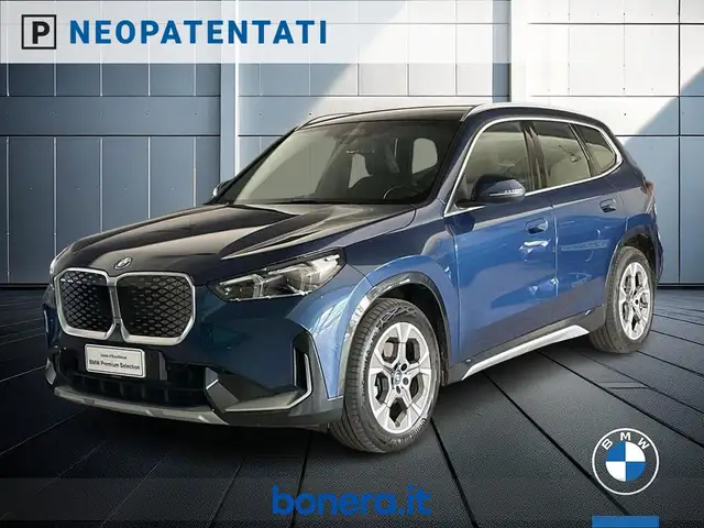 BMW iX1 edrive 20 X-Line