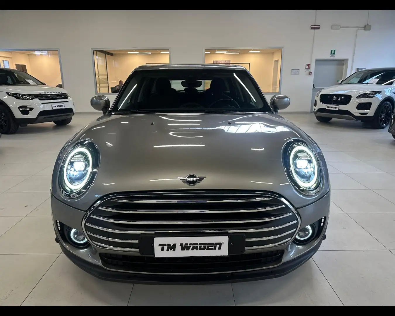 MINI Cooper D Clubman 2.0 Cooper D Classic Clubman Сірий - 2