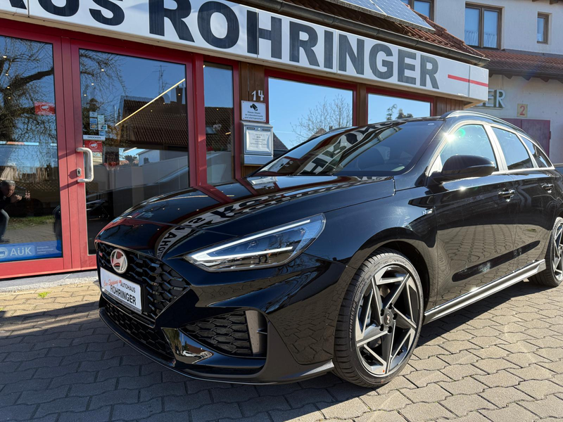 Hyundai i30 Kombi N-Line 1.6T-GDI DCT7-Navi-18Alu-Winterpaket-