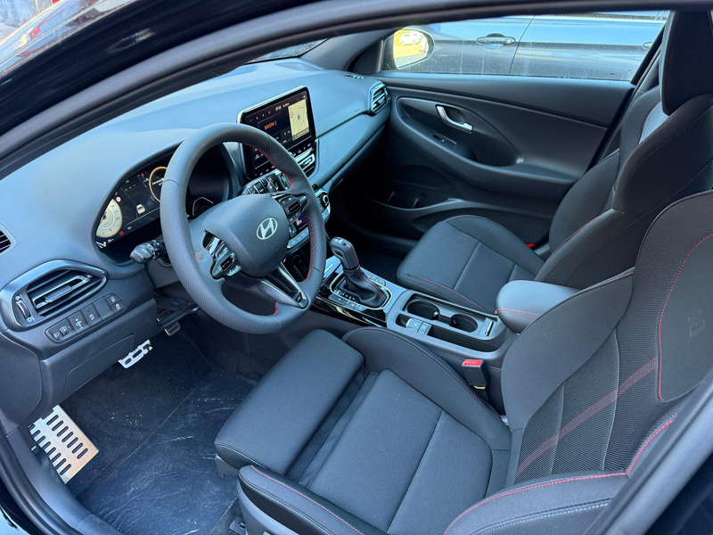 Hyundai i30 Kombi N-Line 1.6T-GDI DCT7-Navi-18Alu-Winterpaket- — photo 10