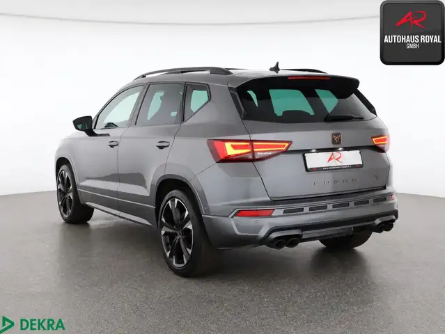 Cupra Ateca view 3