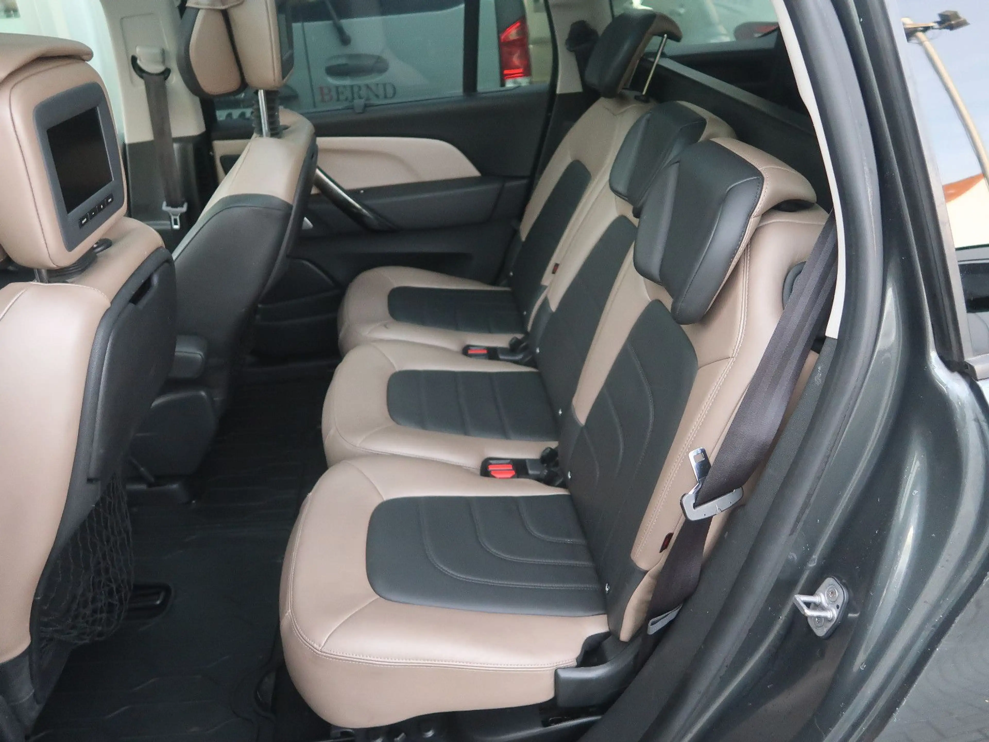 Citroen Grand C4 Picasso /Spacetourer Exclusive 7 Sitze — photo 8