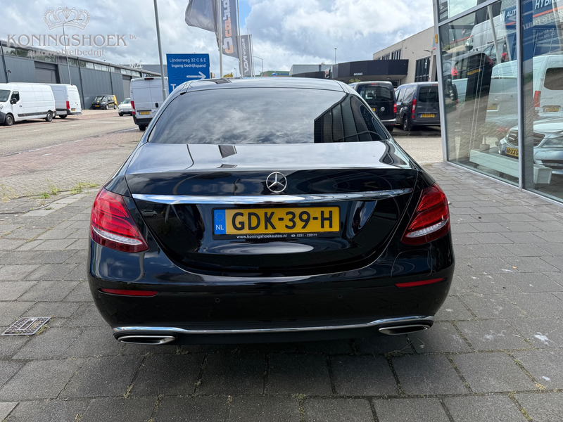 Mercedes-Benz E 350 e AMG — photo 8