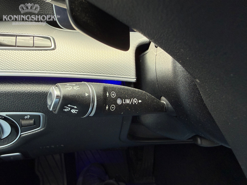 Mercedes-Benz E 350 e AMG — photo 15