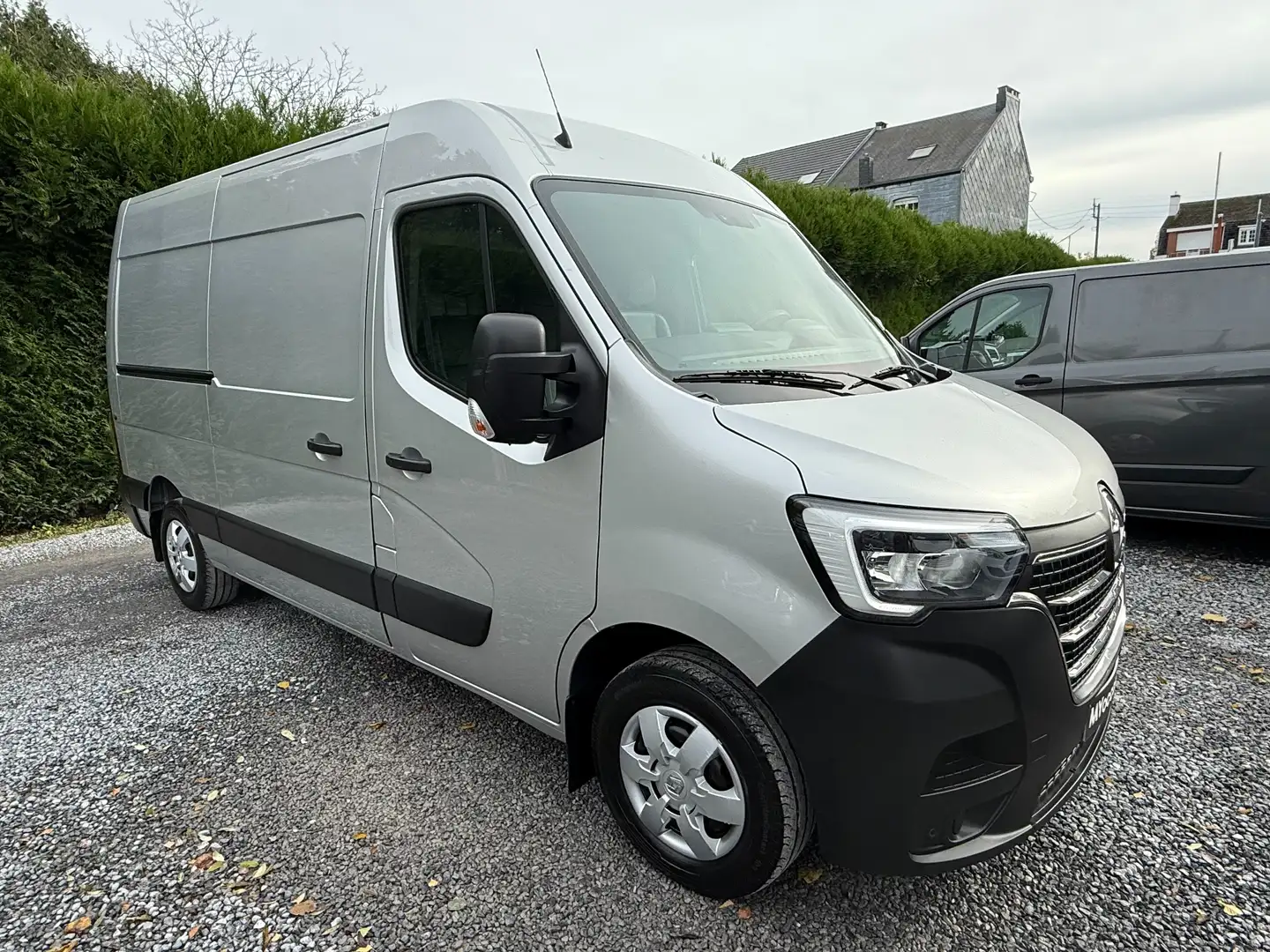 Renault Master 2.3 dCi L2H2 Energy - 63.000 KM - AUTOMATIQUE - Gris - 2