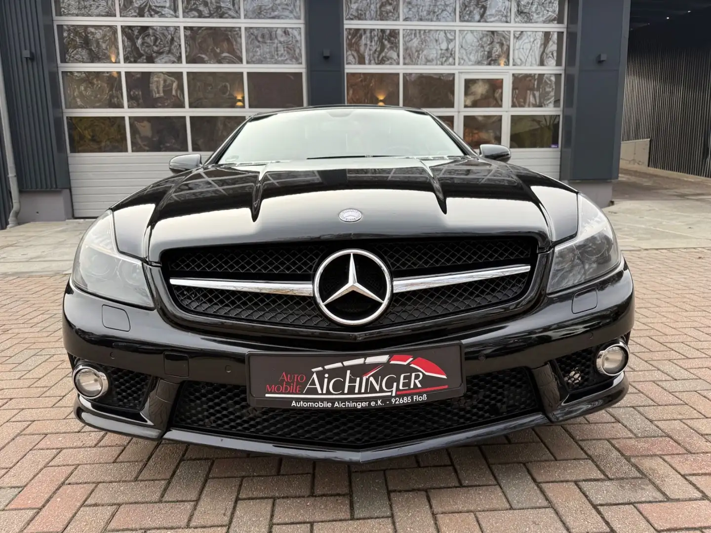 Mercedes-Benz SL 63 AMG Roadster Deutsches Fzg. Alcantara Pano Schwarz - 2