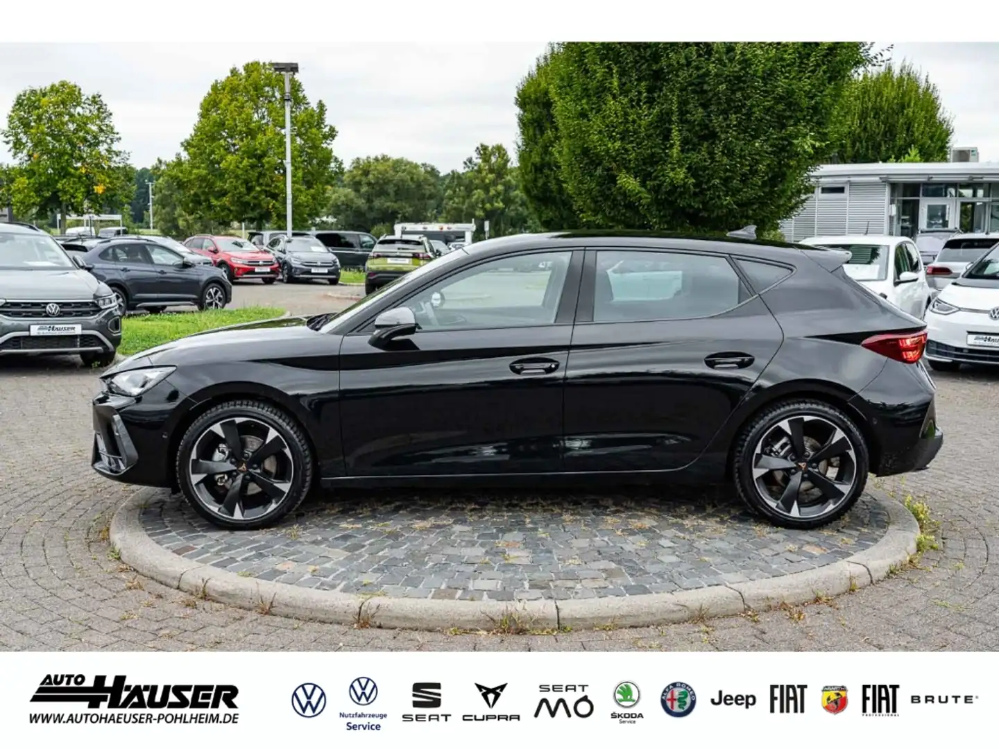 CUPRA Leon 1.5 eTSI DSG NAVI KAMERA PARK ACC LED FULL-LINK Schwarz - 2
