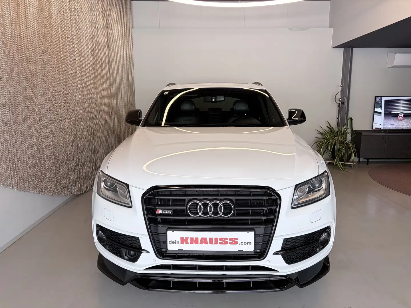 Audi SQ5 plus 3,0 TDI quattro Tiptr Weiß - 2