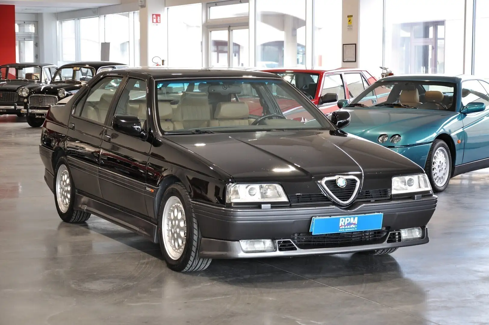 Alfa Romeo 164 3.0i V6 24V cat Q4 Recaro Schwarz - 1
