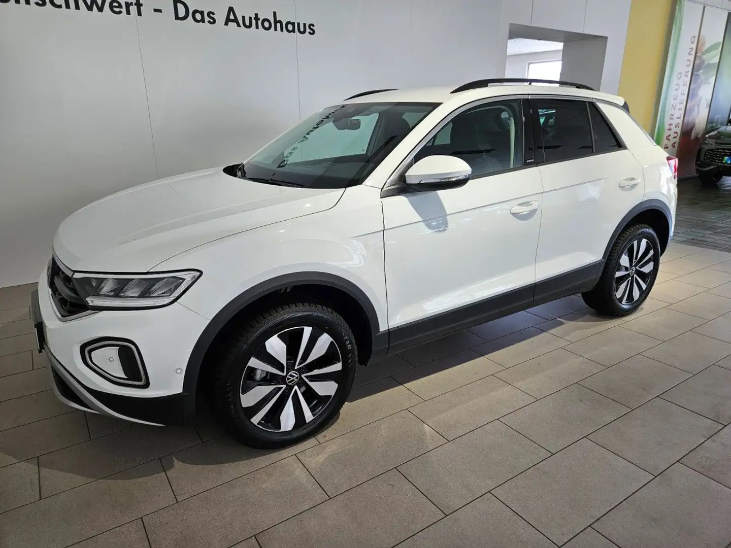 Volkswagen T-Roc 1.5 TSI Move DSG AHK LED Navi ACC RFK GJR Weiß - 2