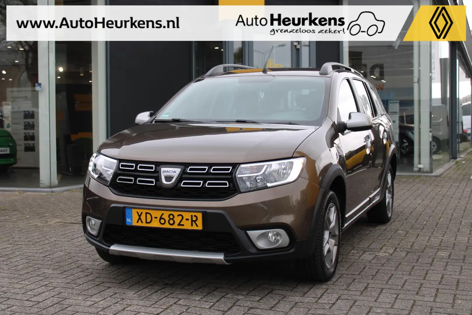 Dacia Logan MCV TCe 90 Stepway | NL Auto | Dealeronderhouden | Brun - 1
