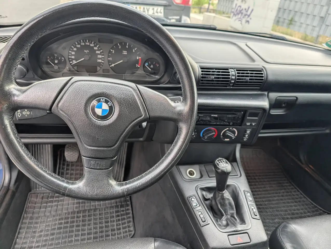 BMW 316i compact Sport Edition, foto 9
