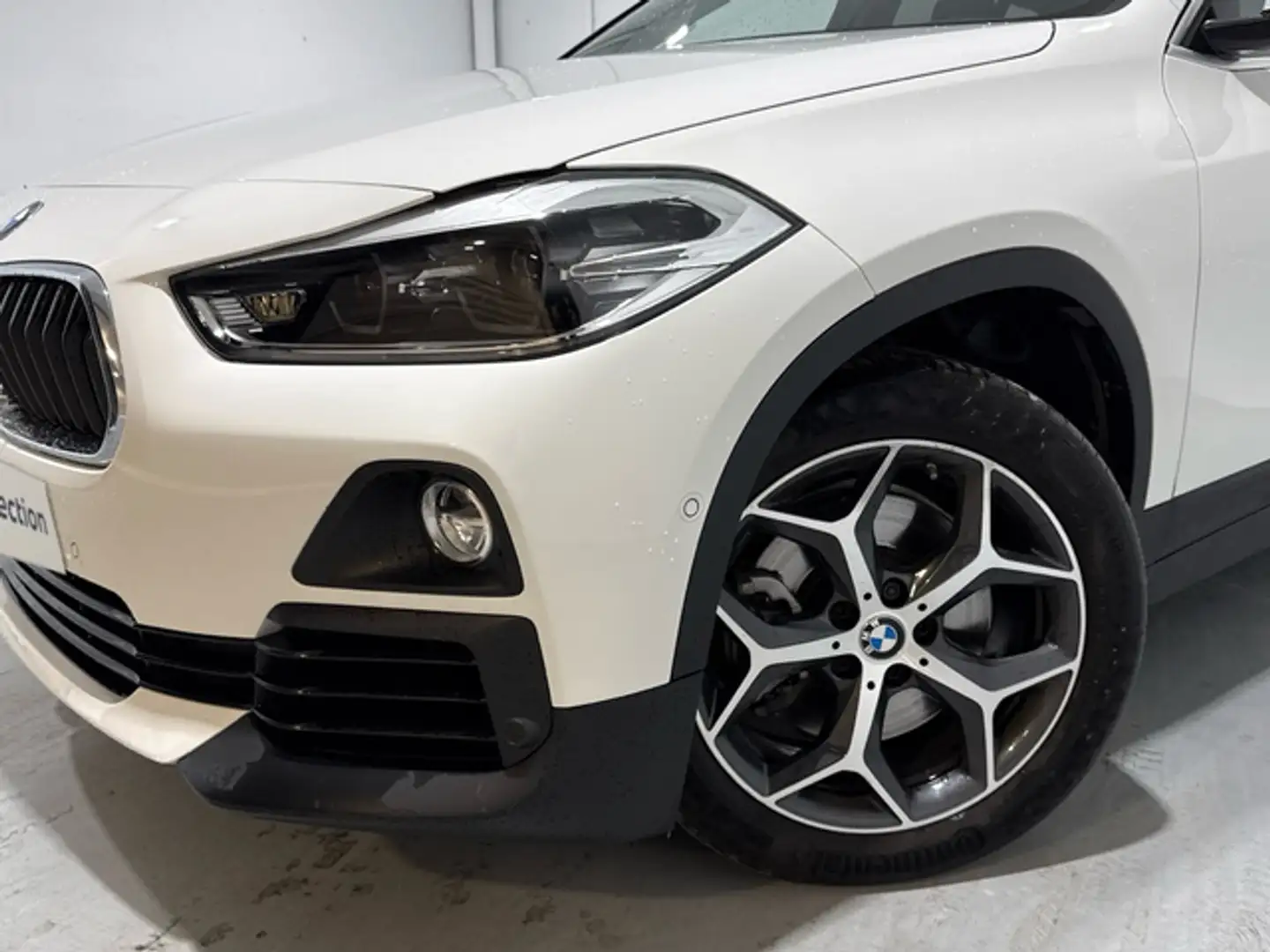 BMW X2 sDrive 20iA Blanc - 2