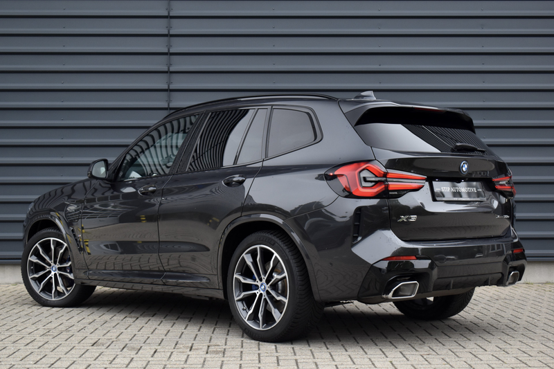 BMW X3 xDrive30e M Sport | Pano | M-Stoelen | ACC | Harma — photo 2