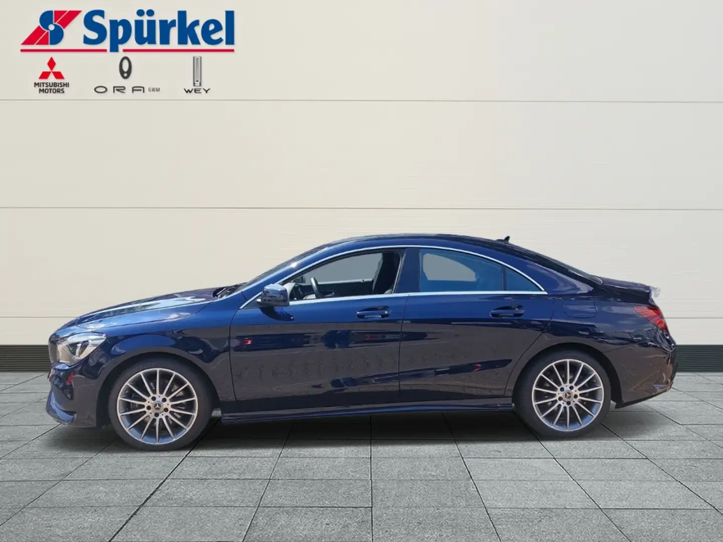 Mercedes-Benz CLA 220 d 4Matic AMG LIne, Navigation Kék - 2
