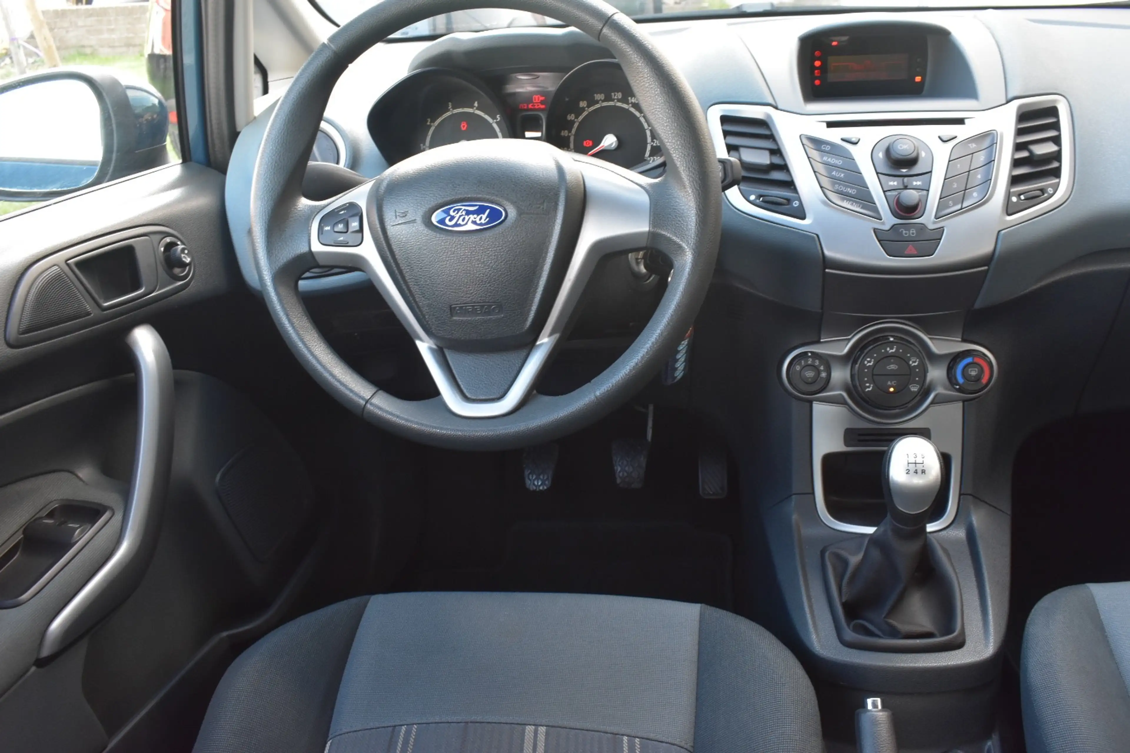 Ford Fiesta 1.25i Titanium / Airco / Topstaat / 31Dkm / Garantie — photo 10