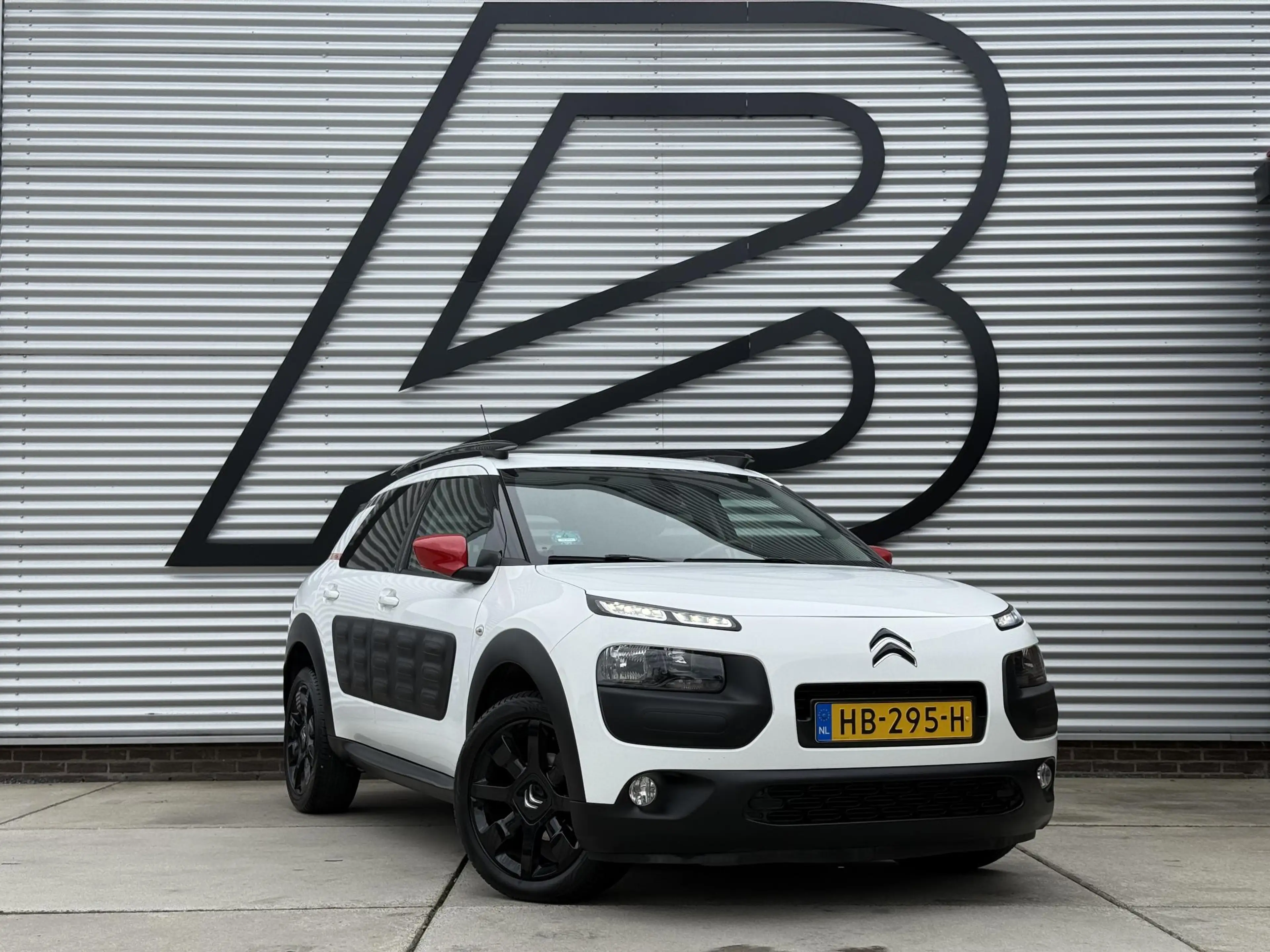 Citroen C4 Cactus 1.2 PureTech Shine Camera|Cruise|Trekhaak|PDC|Stoe — photo 7