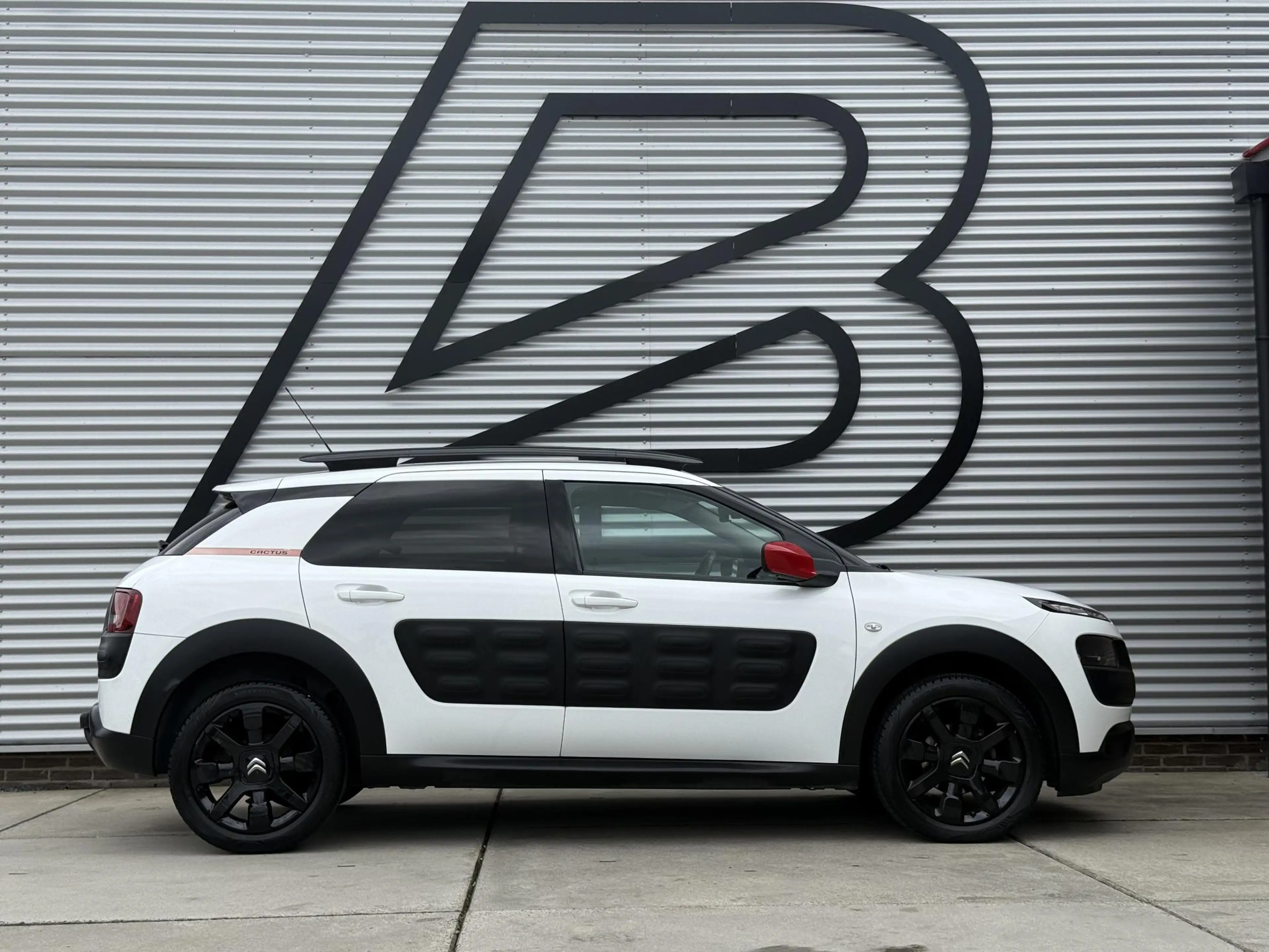Citroen C4 Cactus 1.2 PureTech Shine Camera|Cruise|Trekhaak|PDC|Stoe — photo 9