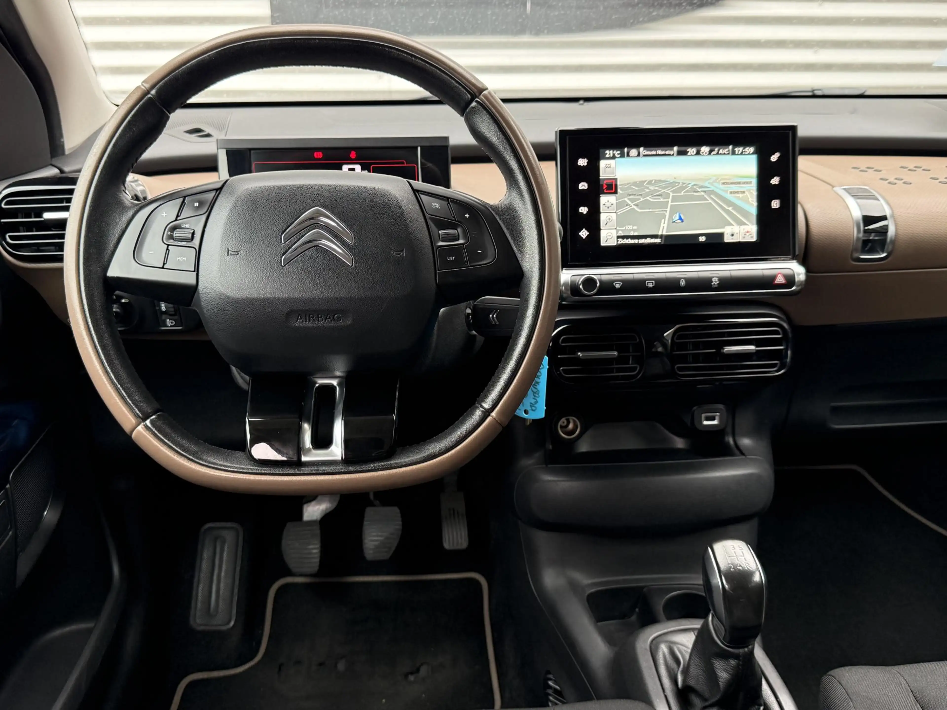 Citroen C4 Cactus 1.2 PureTech Shine Camera|Cruise|Trekhaak|PDC|Stoe — photo 2