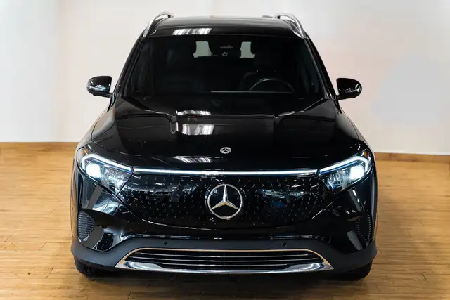 Mercedes-Benz EQB 2025 — photo 2