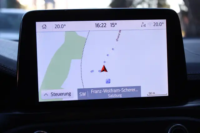 Ford Focus view 13