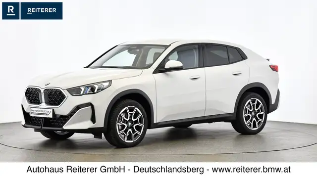 BMW X2 view 3