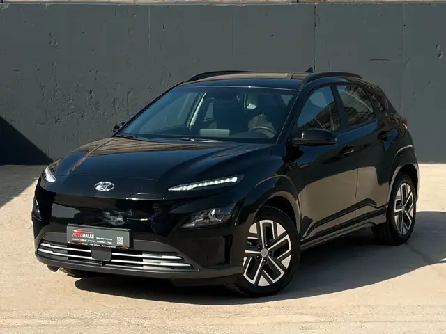 Hyundai KONA E Select PDC CAM ACC LKA SHZ LHZ CarPlay