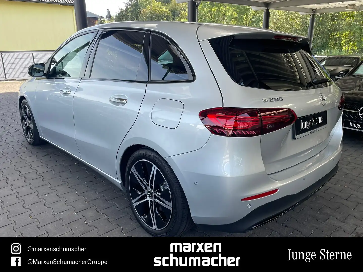 Mercedes-Benz B 200 B 200 Progressive Pano+NaviPremium+360°+AHK+Mopf Argent - 2