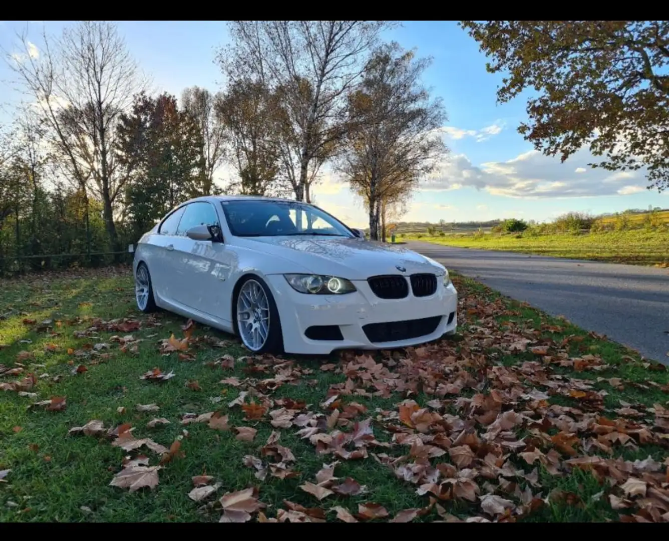 BMW 335 335i Coupé - 1