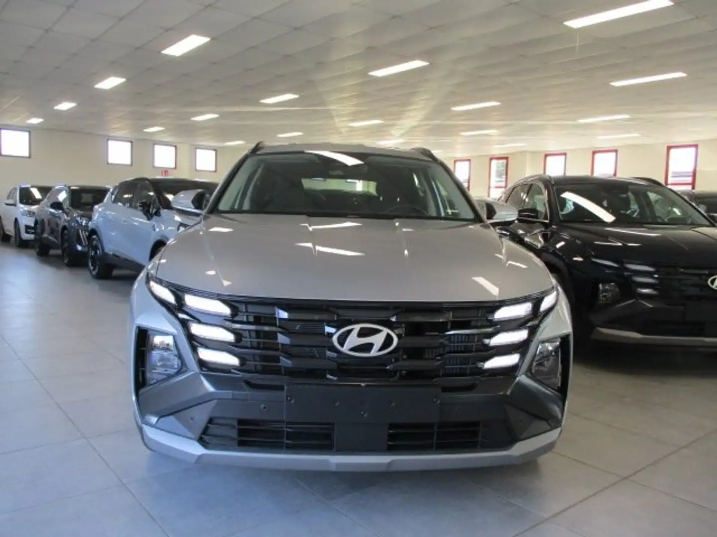Hyundai TUCSON Tucson 1.6 crdi 48V Business 2wd dct Grigio - 2