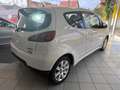 Mitsubishi Colt Weiß - thumbnail 5
