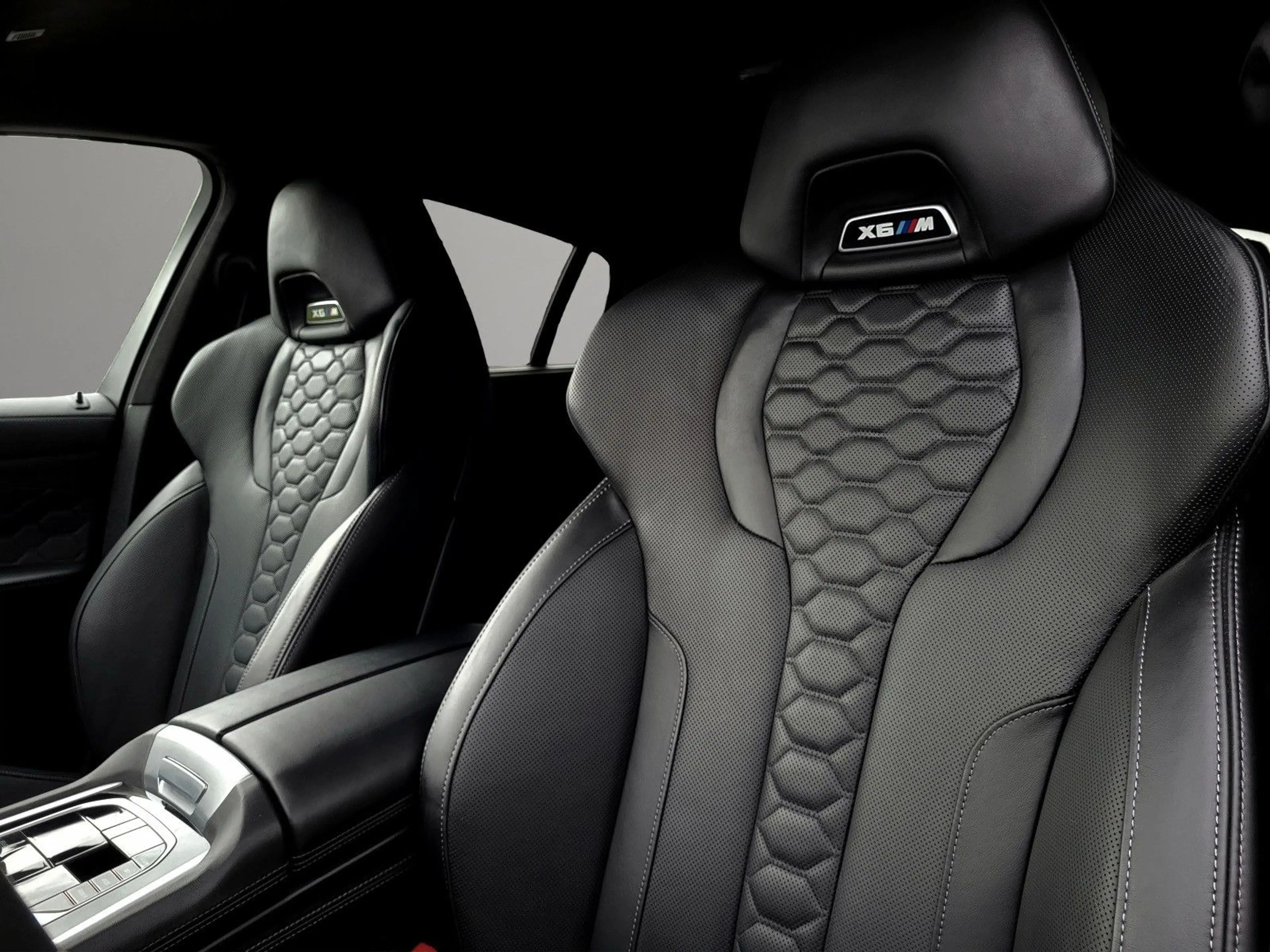 BMW X6 M Competition 360°|LASER|SOFT-CLOSE|HUD|H&K — photo 14