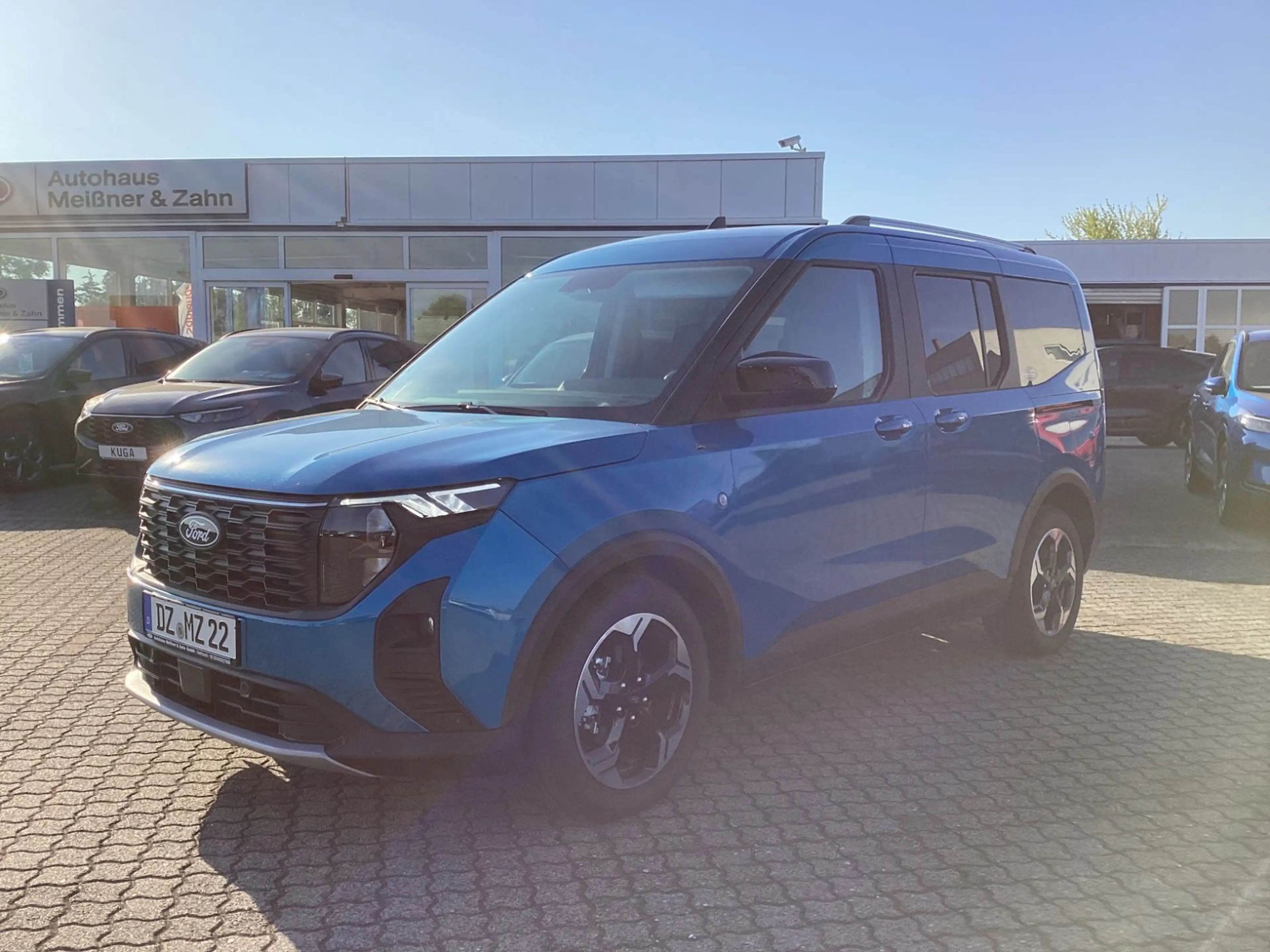 Ford Tourneo Courier Active*NAVI*ACC*RFK*GARANTIE — photo 10