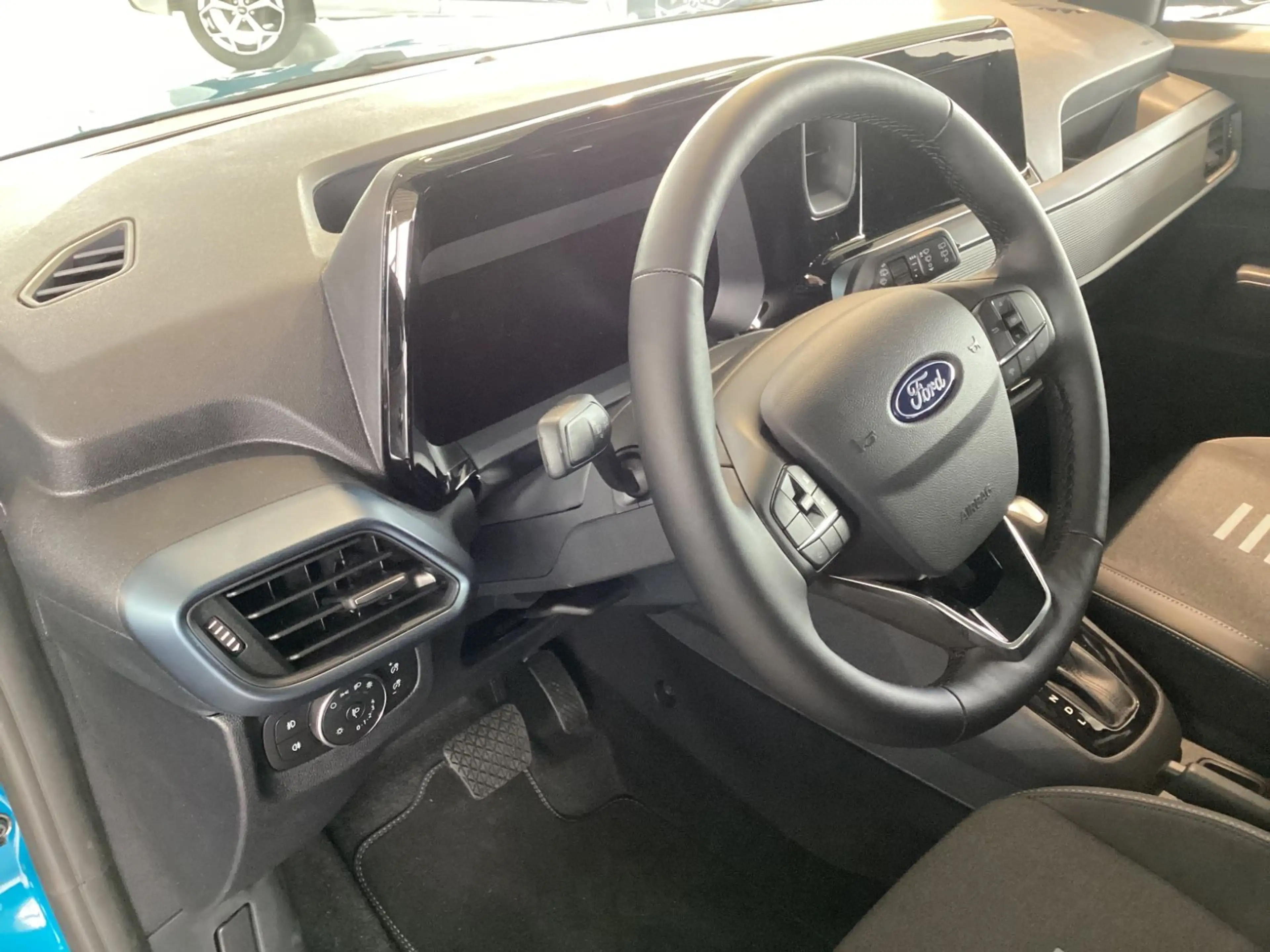 Ford Tourneo Courier Active*NAVI*ACC*RFK*GARANTIE — photo 19