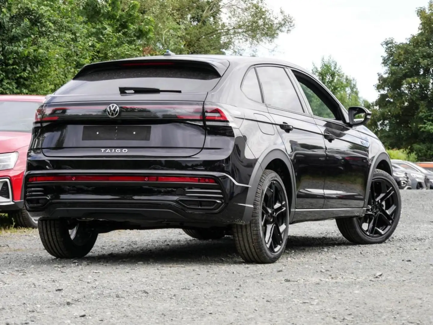 Volkswagen Taigo R-Line 1,5 l TSI DSG Pano,AHK,NAVI Lagerwagen ! Schwarz - 2