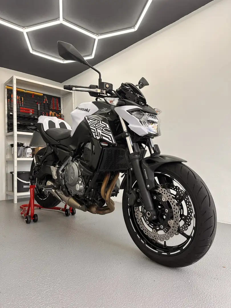 Kawasaki Z 650 Reserviert bis 29.06.2025 Weiß - 1