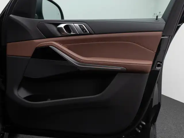 BMW X5 view 30