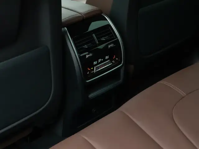 BMW X5 view 27